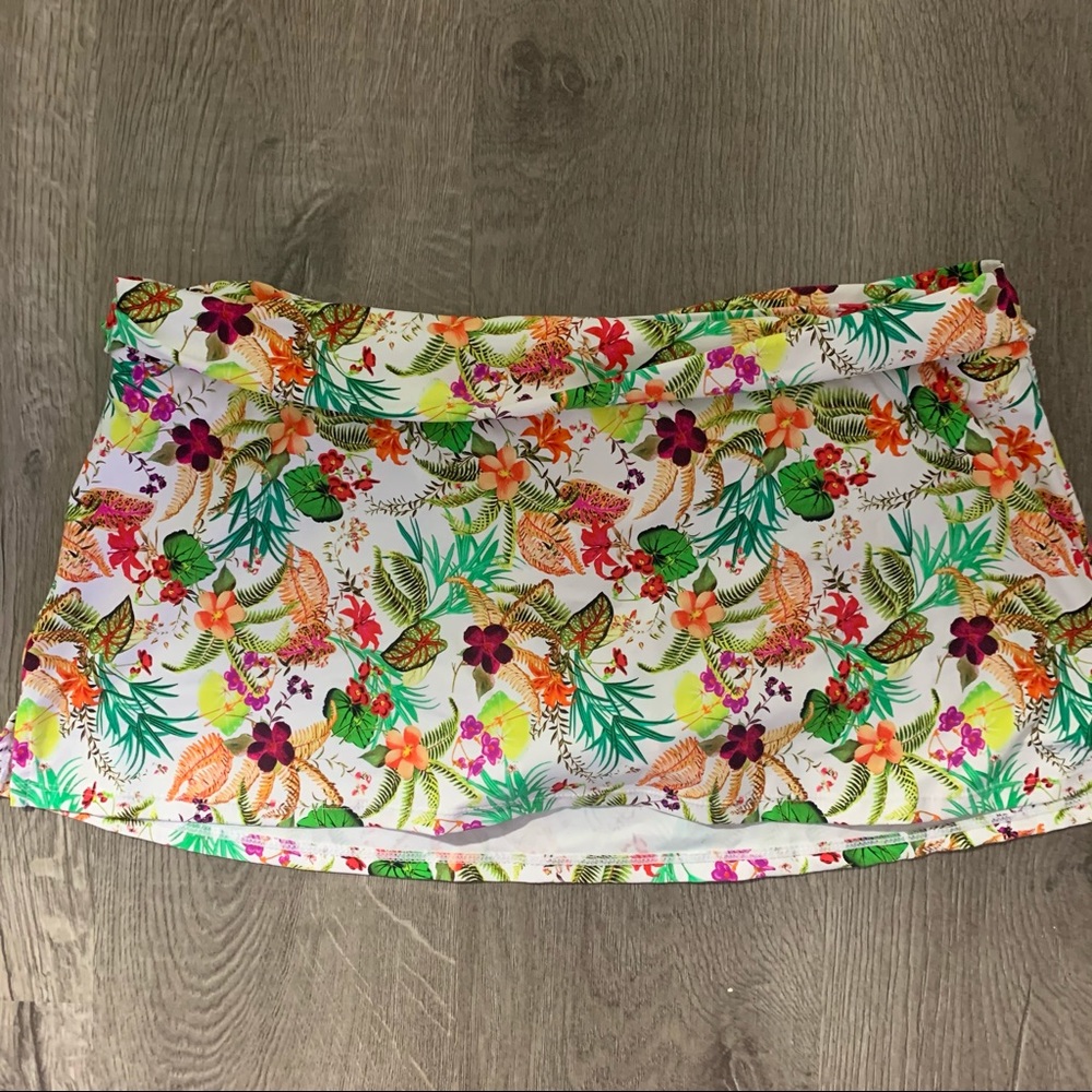 NWT Swim Systems “Aloha” Swim Skirt Size XL – Flattering Bikini Bottom